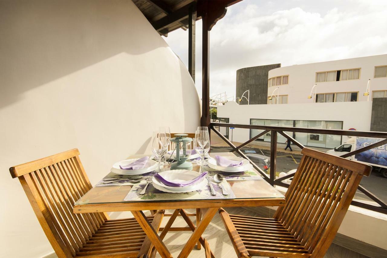 Los Topes Puerto del Carmen  Exterior photo